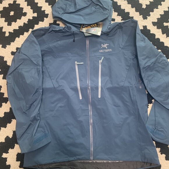 Arc'teryx Other - Arcteryx SV Jacket Men's Size Large